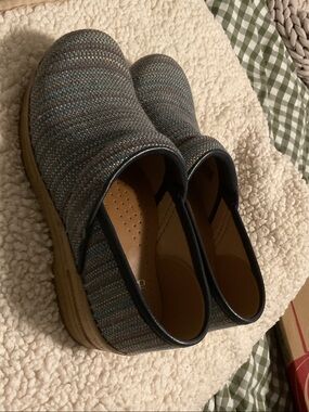 Dansko Women's Canvas Pro Clog, Navy Textured, 38
